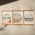 PWAA4 Textielposter Wees Stil Exodus A4 met Houten Hangers